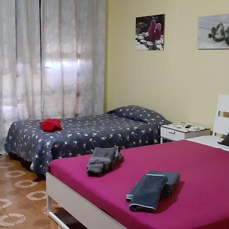 ホテルZona Pirri Casa Notte A カリアリ エクステリア 写真